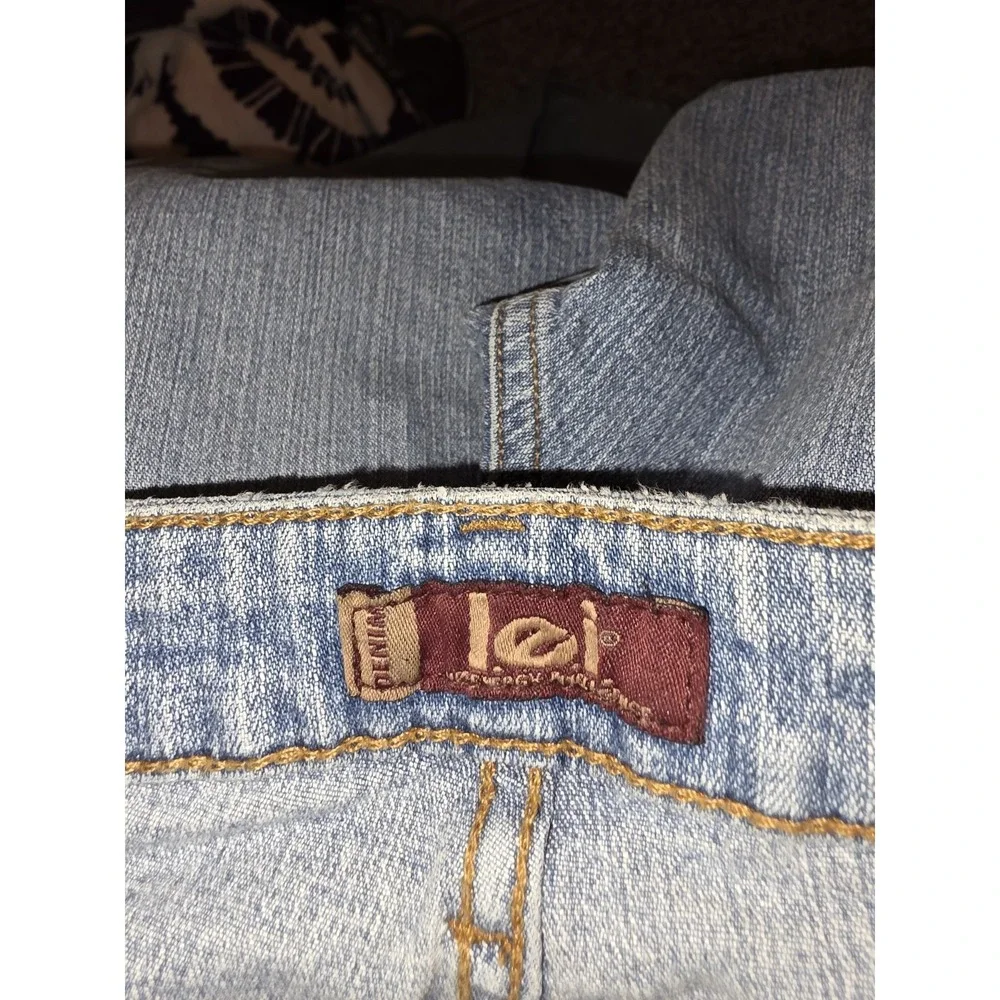 lei jeans size 13 Flare Legs Vintage. 15